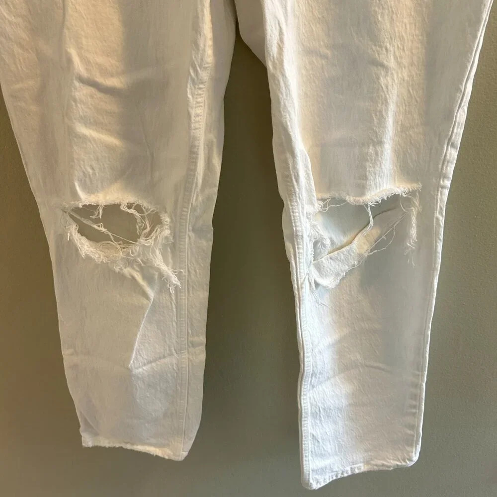 Abercrombie 90s Straight Ultra High Rise White Jeans Womens Size 32 14 Long - Picture 6 of 8